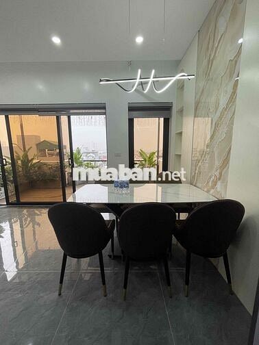 siêu phẩm nhà đẹp phố thạch bàn phường Long biên mới