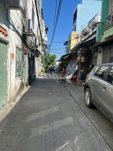 Cho thuê Xưởng đường Tân Hương . 12x13m 