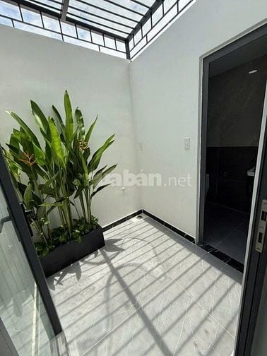 Bán nhà hẻm 3,5m đường Quang Trung, P.8, 3,7 x 12, 4 tầng giá 5.15 tỷ 