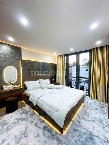 Bán nhà hẻm 3,5m đường Quang Trung, P.8, 3,7 x 12, 4 tầng giá 5.15 tỷ 