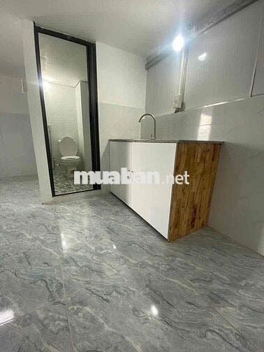 CHO THUÊ PHÒNG GIÁ RẺ — CÓ GÁC — RỘNG RÃI NGAY HỒ VĂN LONG, BÌNH TÂN