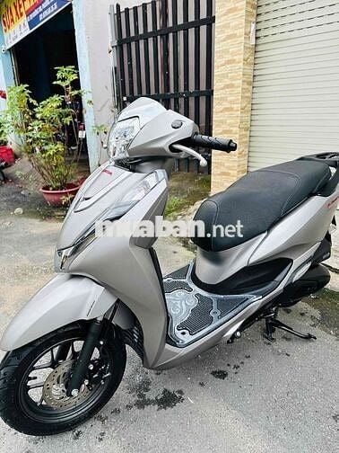 cần bán e Lead 125 4 van…