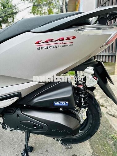 cần bán e Lead 125 4 van…