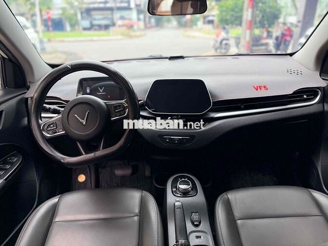 VinFast VF5 2024 - 18000 km