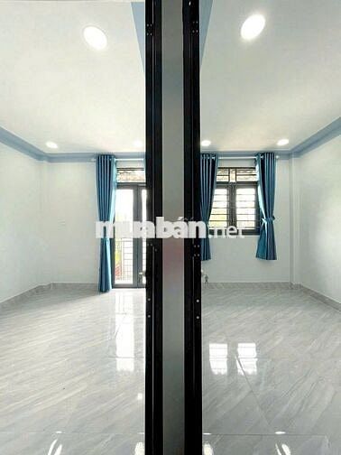 Bán nhà ngay nhà máy bia Heniken cổng Lê Thị Riêng Q12, 48m2 giá 945TR