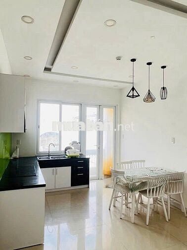 Cho thuê nhà mặt tiền Huỳnh Văn Bánh, Phú Nhuận DT: 5x14-Ngã tư LVS