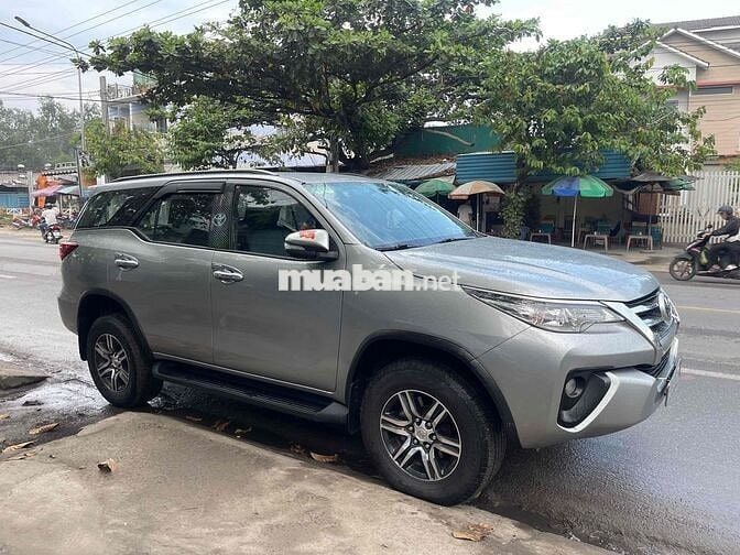Toyota Fortuner 2017 2.4G 4x2 MT - 118000 km