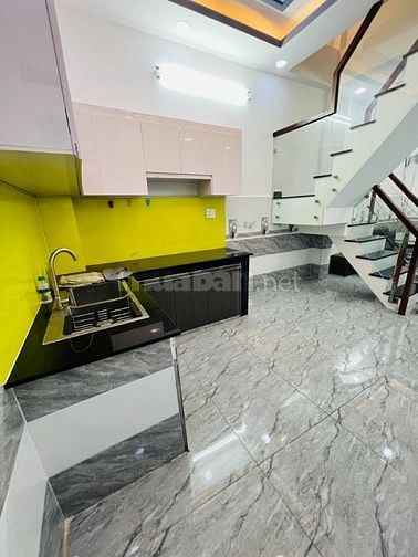 Bán nhà 2 tầng Lâm Văn Bền, Quận 7, Sổ Hồng Riêng, giá 5.3 tỷ