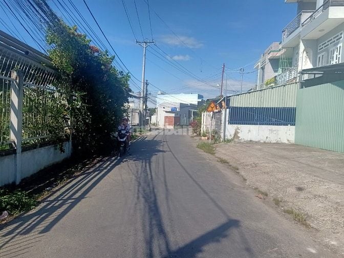 Bán đất 2 mặt tiền 1.2ha Đường Châu Thị Kim, Phường 7, Tân An, Long An