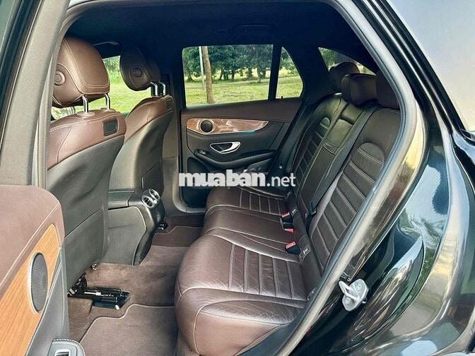 Mercedes Benz GLC Class 2017 250 - 87000 km