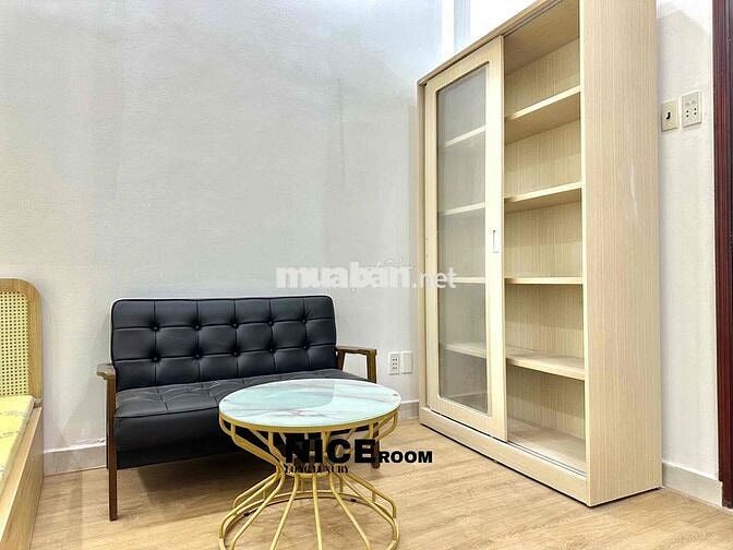 Căn Hộ dv tách bếp ban công new 100%