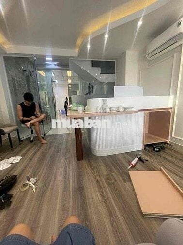 CHO THUÊ NHÀ MẶT TIỀN ĐƯỜNG HOA LAN,PHÚ NHUẬN(HẦM,LỬNG,3LẦU,7PN,8WC