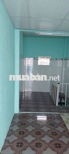 Cho thuê nhà nguyên căn lê văn lương 2 phòng ngủ 2wc có ban công