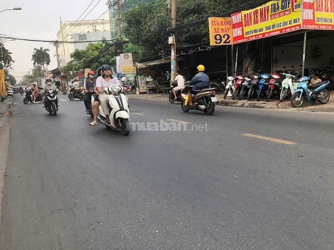 Cần bán gấp hẻm xe hơi Phan Huy ích