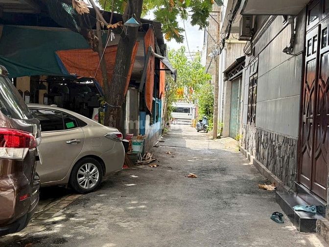 Cần bán gấp hẻm xe hơi Phan Huy ích