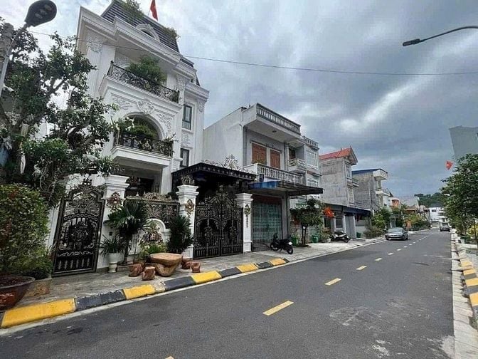 Khu đồng dộc thủy nguyên ( ngay ngã tư núi đèo cũ ) 