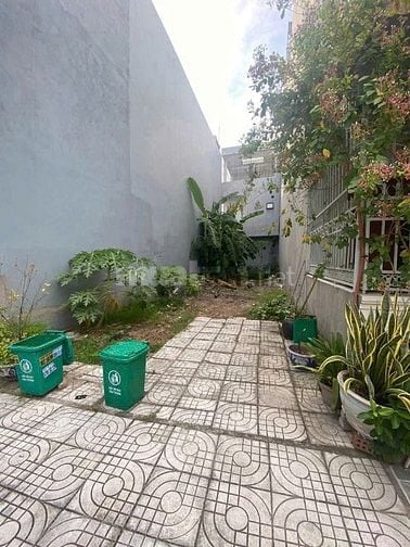 Khu đồng dộc thủy nguyên ( ngay ngã tư núi đèo cũ ) 