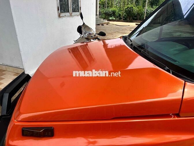 Suzuki Vitara JLX màu Cam