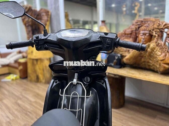 👉Taurus chính chủ biển SG dàn áo keo, máy móc zin