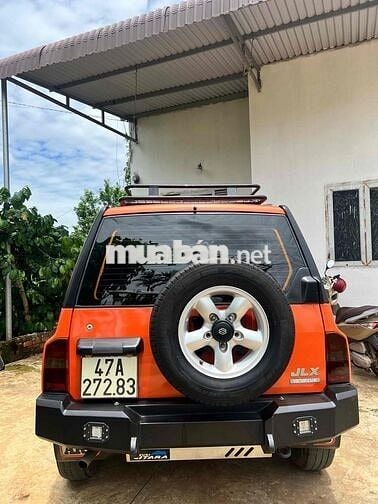 Suzuki Vitara JLX màu Cam