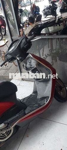 Honda Lead màu Đỏ