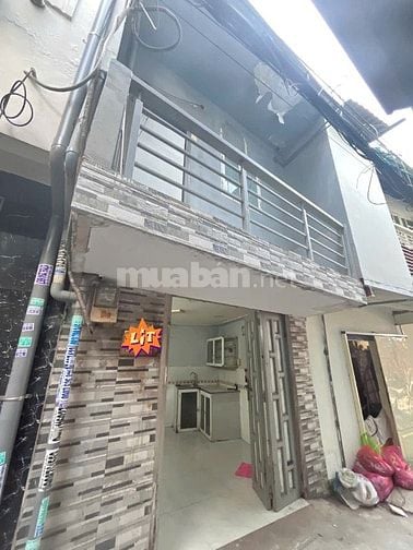 Nhà 1trệt, 1lầu, sát MT Tám Danh, P4,Q8. Ngang 2,9m/NH3,62m x Dài 5,5m