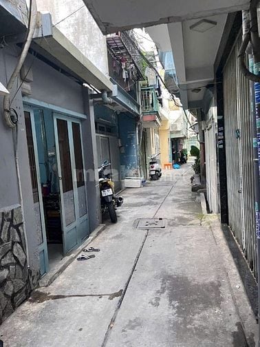 Nhà 1trệt, 1lầu, sát MT Tám Danh, P4,Q8. Ngang 2,9m/NH3,62m x Dài 5,5m