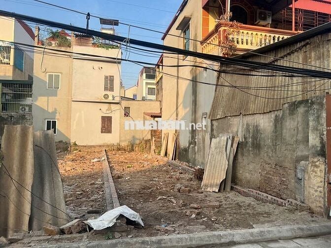 HỘ KHẨU VÕNG LA SÁP MAI ĐÔNG ANH HN 53m2 4.8 Tỉ