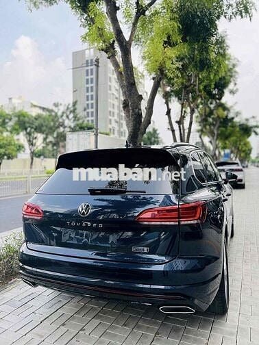 Volkswagen Touareg 2023 Luxury 2.0 TSI - 34000 km
