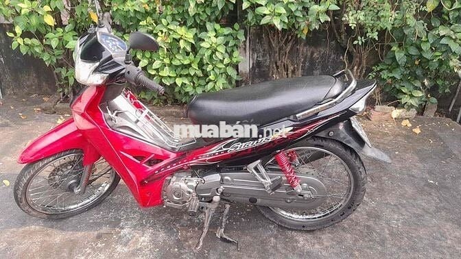 Xe nhà đang đi dư dùng nên cần bán