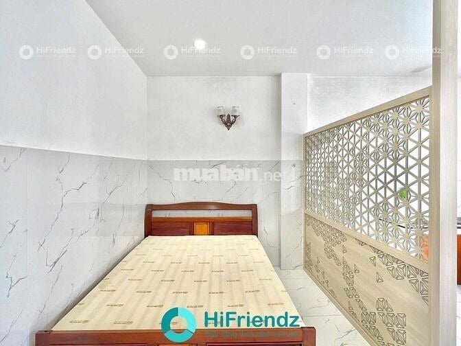 Đúng hình đúng giá căn phòng ban công tách bếp rộng hơn 25m2