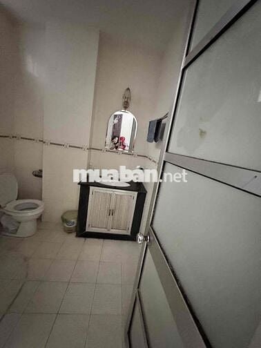 CHO THUÊ NHÀ NGUYÊN CĂN TÂN QUY ĐÔNG Q7 4PN, NT CƠ BẢN 25 TRIỆU/ THÁNG