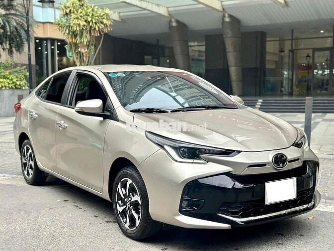 Toyota Vios 2023 1.5G Vàng cát siêu đẹp lướt