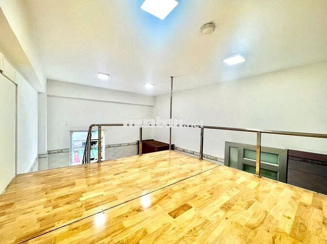 ⭐ PHÒNG CÓ GÁC 28M² – NGAY 10A CHU VĂN AN, BÌNH THẠNH – GIÁ 4TR7