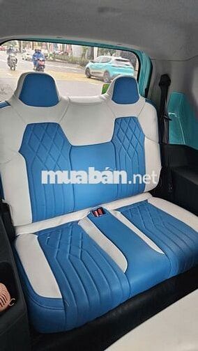 VF3 2025, 12.000 km, nhiều đồ chơi