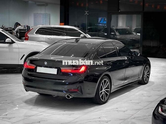 BMW 320i Sportline 2021 - 32000 km