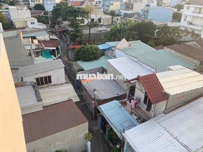 cần tiền bán nhà sẵn doanh thu vận hành