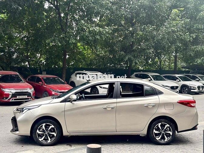 Toyota Vios 2023 1.5G Vàng cát siêu đẹp lướt