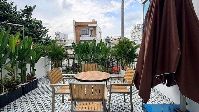 Bán Nhà Gấp ở Đào Duy Anh, P9, Q. Phú Nhuận . Giá 3tỷ520, 69m2, SHR