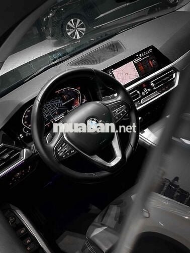 BMW 320i Sportline 2021 - 32000 km