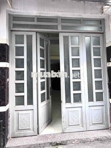 CHO THUÊ NHÀ SIÊU TIỆN ÍCH – DỌC ĐƯỜNG HT17, GẦN CHỢ HIỆP THÀNH