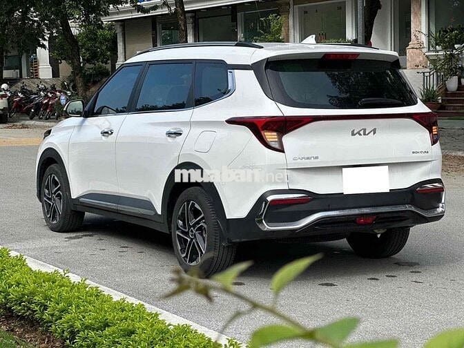 Kia Carent 2025 1.4AT Signature Trắng