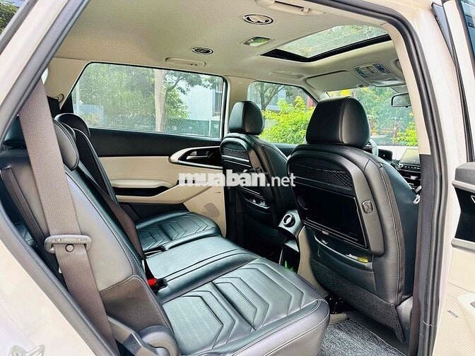 Kia Carent 2025 1.4AT Signature Trắng