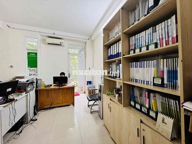 CHO THUÊ NHÀ NGUYÊN CĂN TÂN QUY ĐÔNG Q7 4PN, NT CƠ BẢN 25 TRIỆU/ THÁNG