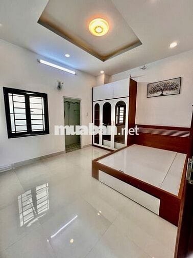 BÁN NHÀ MỚI 3 TẦNG- DT 60M2- NHÀ BÈ- HUỲNH TẤN PHÁT- GIÁ HƠN 5 TỶ.