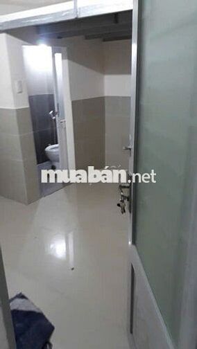 [Phòng trọ Bình Thạnh] Mình đang có 1 phòng trống giữa T12 có thể vào.