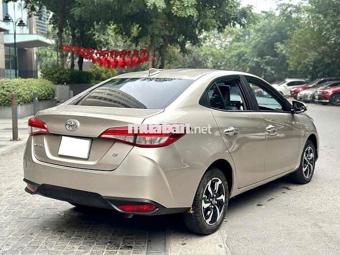 Toyota Vios 2023 1.5G Vàng cát siêu đẹp lướt