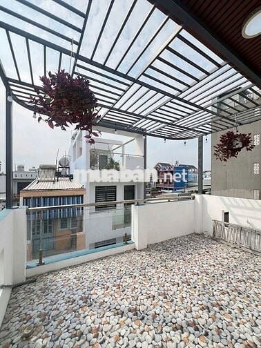 Nhà LÊ VĂN QUỚI [4x9, 3 lầu, 3pn, 3toilet] 12tr/tháng