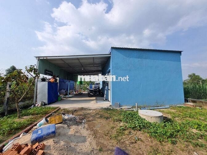 Nhà vườn hơn 1000m2 có thổ cư. Gần KCN. 190tr (1m ngang)