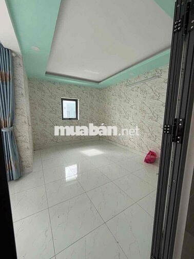 nhà cho thuê 4 tầng full Nội Thất, có 4pn 4wc hẻm 131 Hồ Văn Long